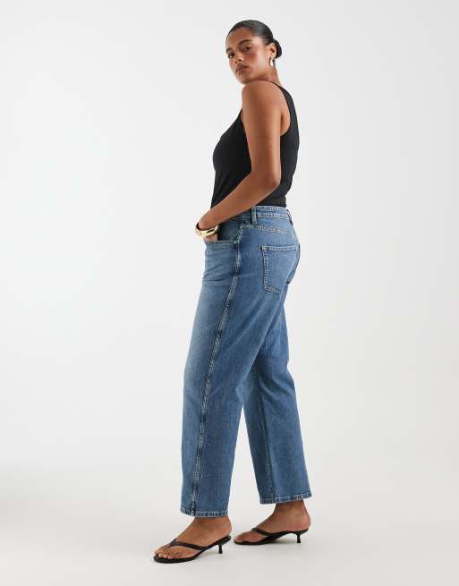 ASOS DESIGN Curve comfort stretch straight leg jean in authentic mid blue, 2 of 5