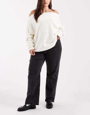 ASOS Curve ASOS DESIGN Curve comfort stretch straight leg jean in washed black