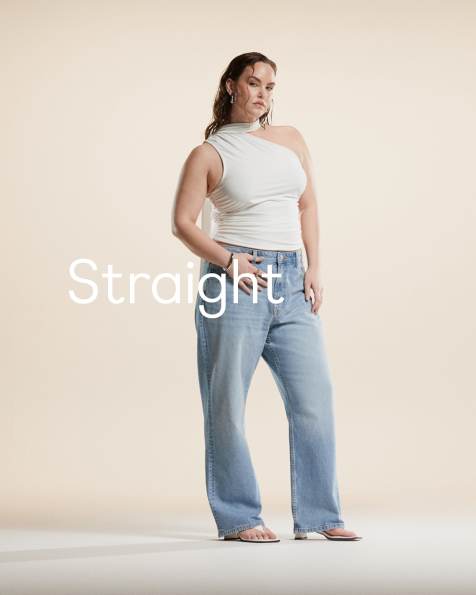 ASOS DESIGN Curve comfort stretch straight leg jeans in light mid blue - view 1