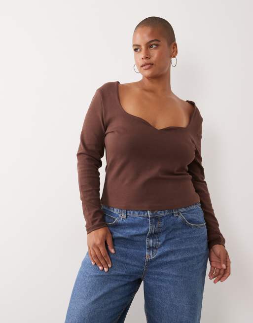 ASOS DESIGN Curve compact cotton long sleeve top with curved neckline in chocolate, 2 of 4