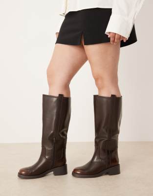 ASOS DESIGN Curve - Conan - Klobige Schlupfstiefel in Schokobraun-Brown