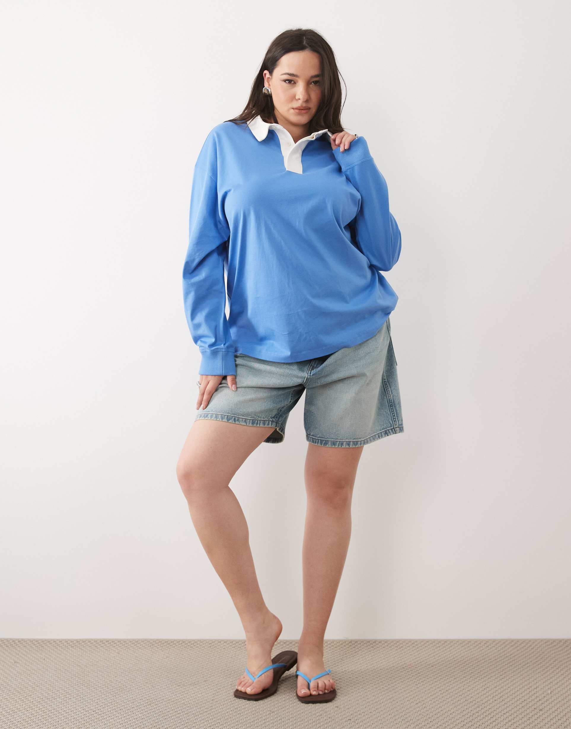 asos design curve contrast collar polo t-shirt in light blue