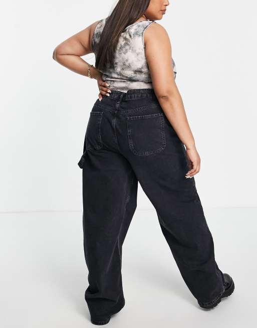ASOS DESIGN Curve cotton blend mid rise oversized skater jeans in washed black - BLACK, 3 of 4