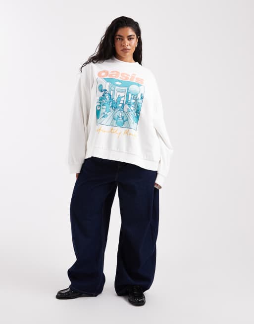 ASOS DESIGN Curve - Cremefarvet oversized sweatshirt med licenseret Oasis definitely maybe-grafik, 3 af 4