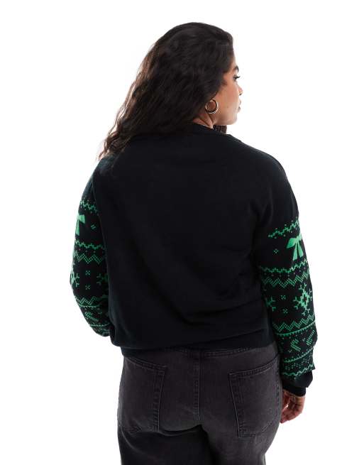 ASOS DESIGN Curve crew neck christmas jumper with fair isle pattern in black and green, 4 of 4