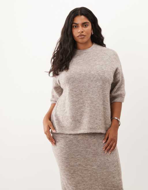 ASOS DESIGN Curve crew neck knitted t shirt with wool co ord in marshmallow, 4 of 4