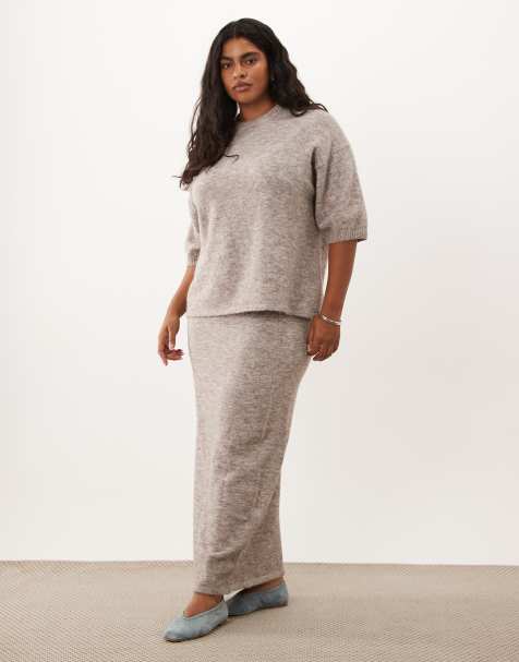 ASOS DESIGN Curve crew neck t shirt & midaxi skirt with wool co-ord in mushroom - view 1