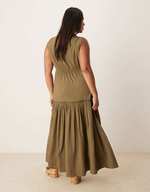 ASOS DESIGN Curve crinkle slash neck maxi dress with seaming