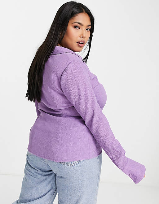 Women Shirts & Blouses/Curve crinkle textured ruched front shirt in dusty lilac 