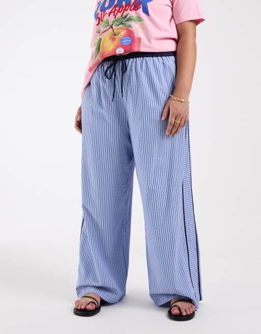 ASOS DESIGN Curve crinkle tipped pull on trousers with tie in blue stripe, 2 of 4