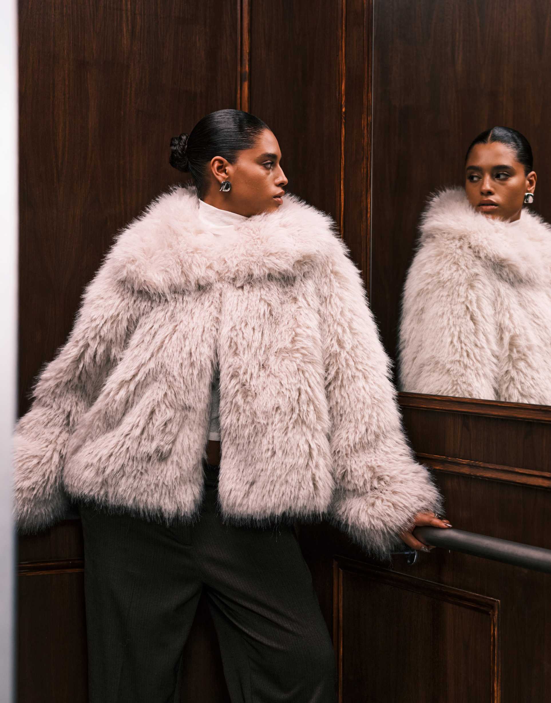 asos design curve cropped faux fur jacket in cream