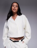 [ASOS DESIGN] ASOS DESIGN Curve cropped textured blazer in cream (part of a set)-Neutral L cream