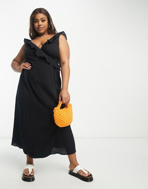 ASOS DESIGN Curve – Czarna letnia sukienka midi o kopertowym kroju z ozdobną falbanką
