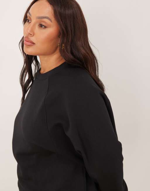 ASOS DESIGN Curve – Czarna raglanowa bluza oversize ze szczotkowanym spodem, 3 z 4