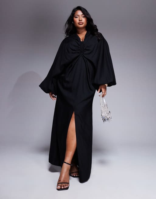 ASOS DESIGN Curve – Czarna sukienka maxi z głębokim, elastycznym dekoltem i obszernymi rękawami z obcisłym mankietem