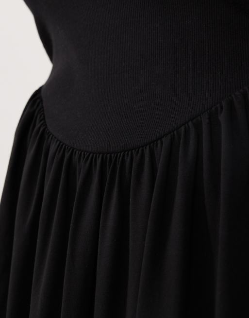 ASOS DESIGN Curve – Czarna sukienka midi z dołem typu bombka, 3 z 4