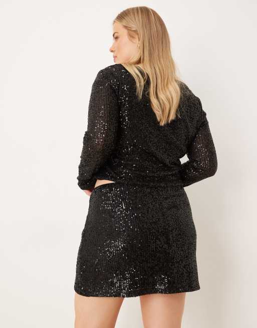 ASOS DESIGN Curve – Czarna zdobiona cekinami spódnica mini, 4 z 5