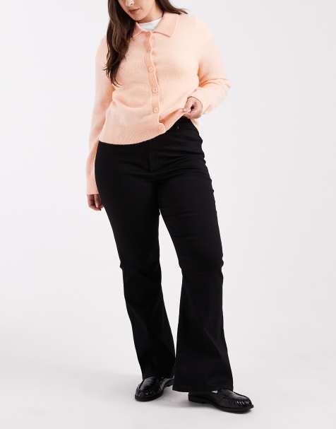 ASOS DESIGN Curve – Czarne bardzo elastyczne modelujące jeansy z rozszerzanymi nogawkami - view 1