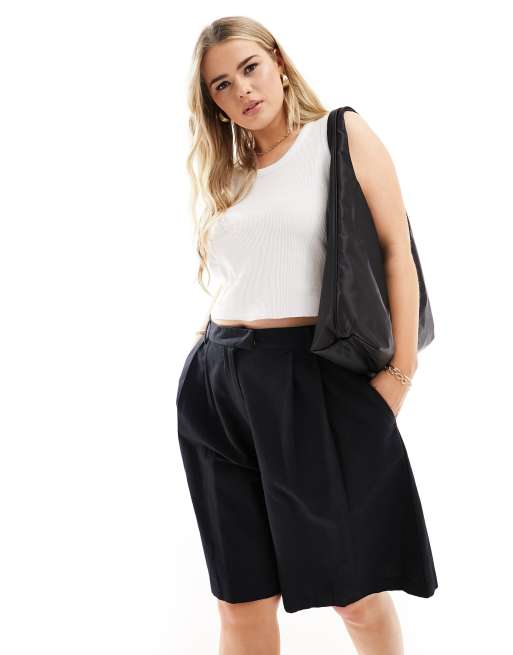 ASOS DESIGN Curve – Czarne eleganckie szorty o wydłużonym fasonie z podwyższonym stanem z domieszką lnu