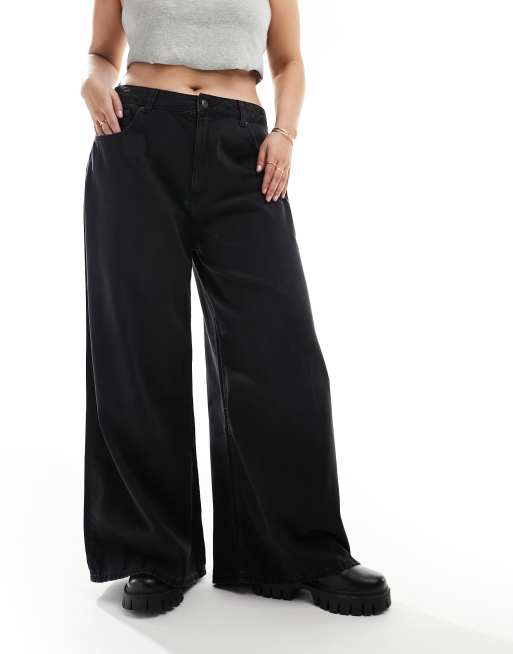 ASOS DESIGN Curve – Czarne miękkie jeansy z szerokimi nogawkami, 4 z 5
