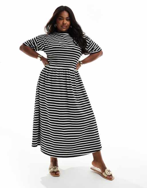 ASOS DESIGN Curve – Czarno-biała marszczona na biuście sukienka t-shirtowa midi w paski