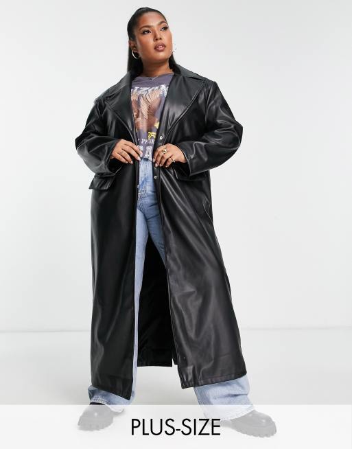 ASOS DESIGN Curve – Czarny trencz z imitacji skóry 