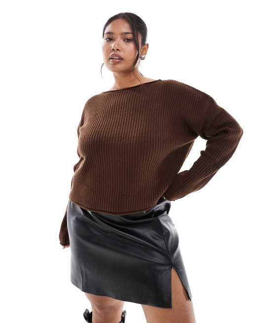 ASOS DESIGN Curve – Czekoladowobrązowy prążkowany sweter o pudełkowym kroju z okrągłym dekoltem i podwijanym brzegiem