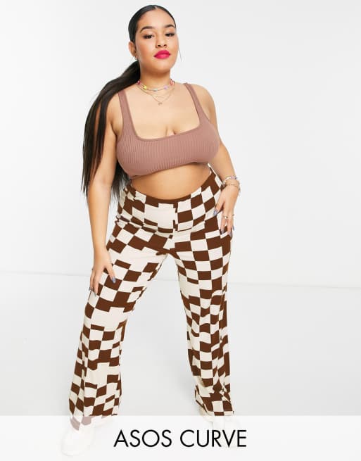 ASOS DESIGN Curve – Dad-Hose mit verzerrtem Schachbrettmuster