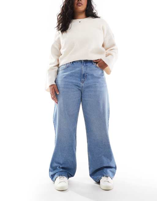 ASOS DESIGN Curve - Dad jeans met hoge taille en wijde pijpen in licht middenblauw