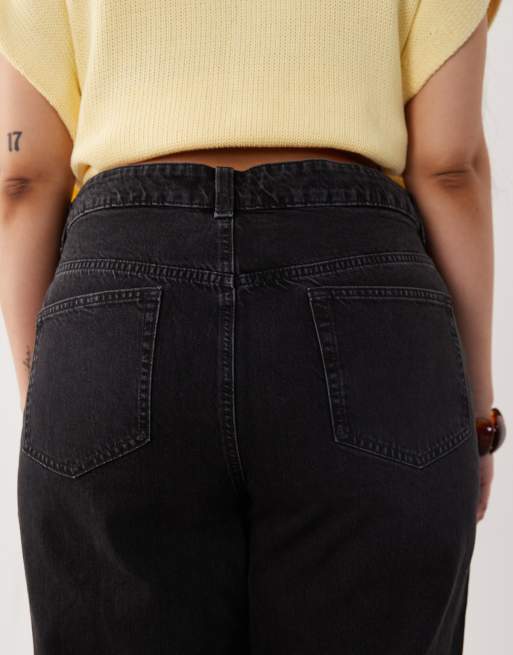 ASOS DESIGN Curve - Dad jeans met wijde pijpen in zwarte wassing, 5 van 5
