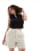 Thumbnail 1 van 5