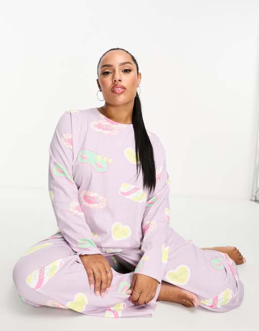 ASOS DESIGN Curve - Daydream - Pyjamaset van top met lange mouwen en broek in lila