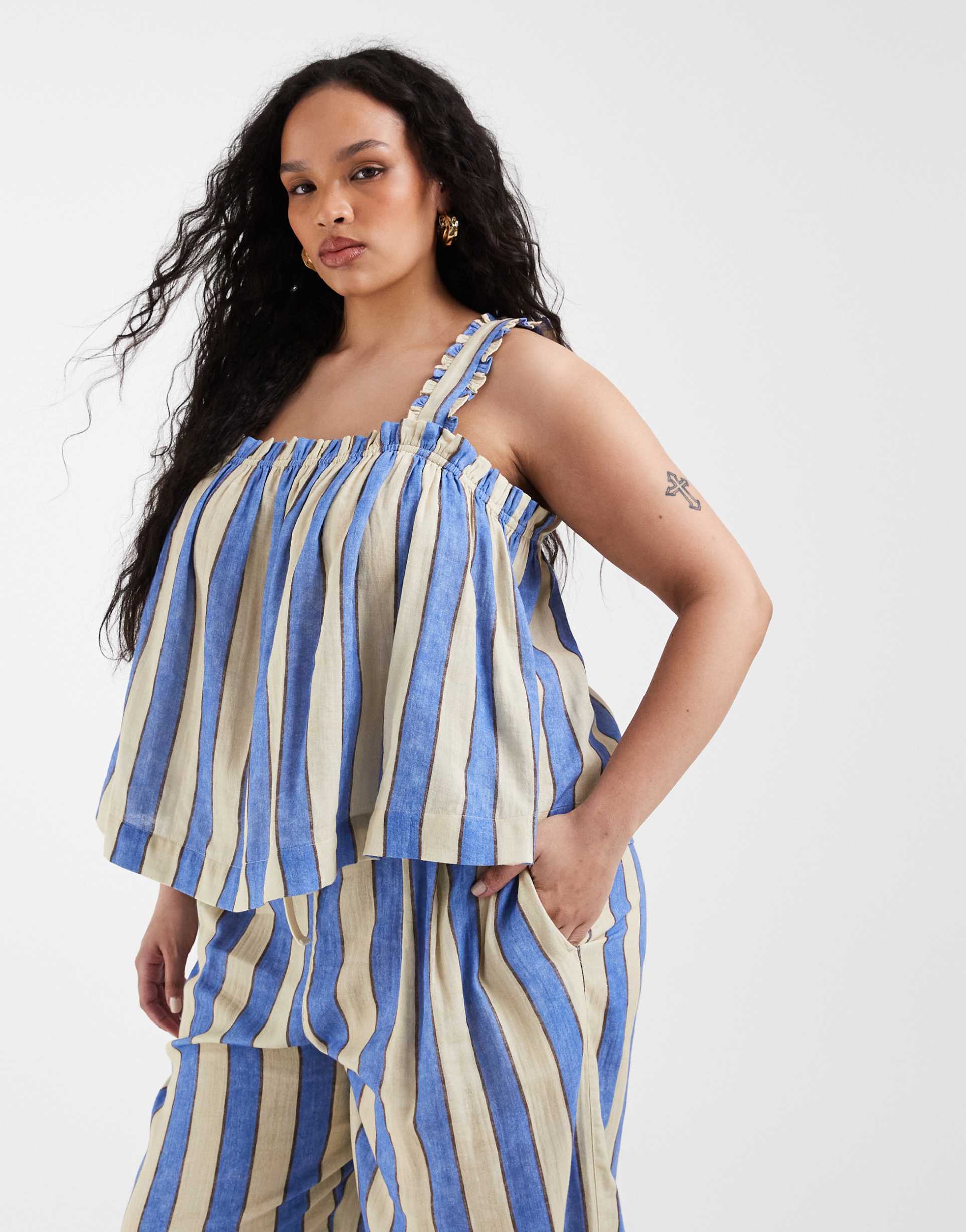 asos design curve delilah beach cami top in blue stripes