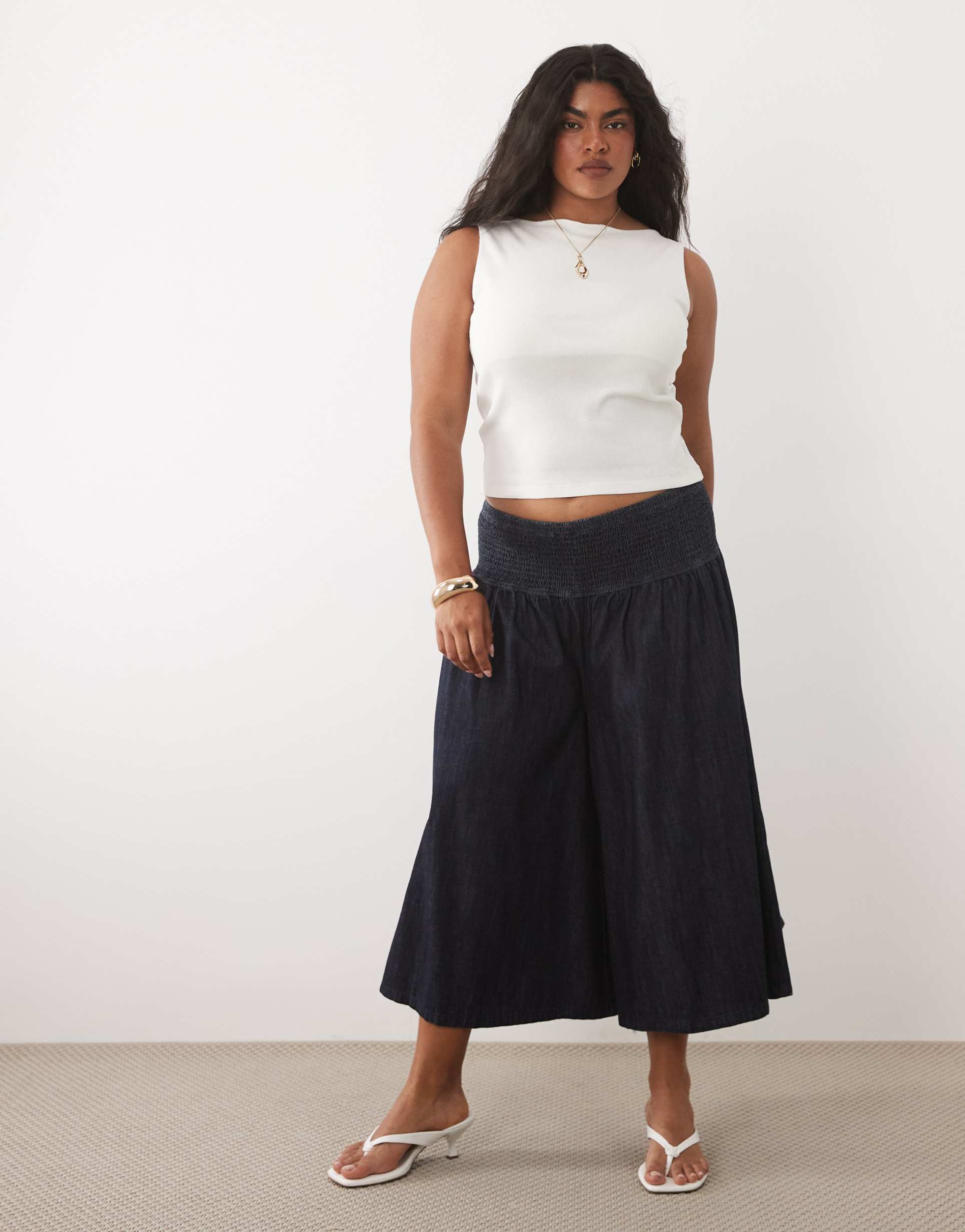 asos design curve denim culotte jeans with shirred waistband in indigo