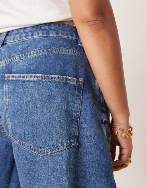 ASOS DESIGN Curve denim longline a-line shorts in dark midwash with rip hem, 3 of 5
