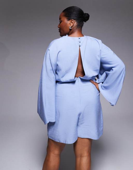 ASOS DESIGN Curve – Dimblå playsuit med pingvinärm, hög halsringning och omlottdesign, 3 av 4