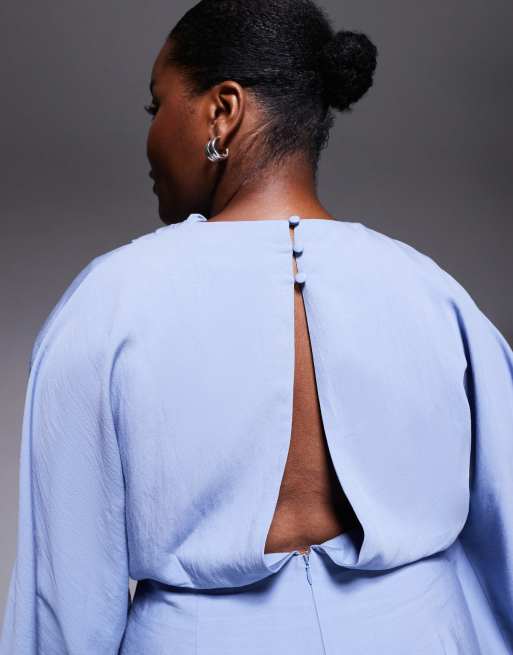 ASOS DESIGN Curve – Dimblå playsuit med pingvinärm, hög halsringning och omlottdesign, 4 av 4