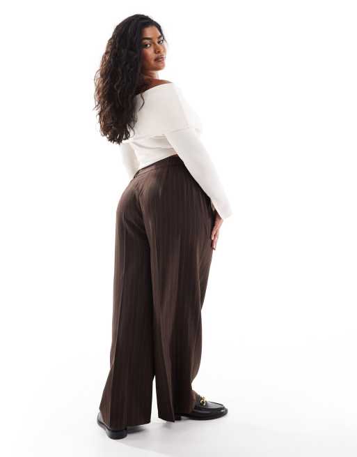 ASOS DESIGN Curve – Dopasowane czekoladowe spodnie dad z szerokimi nogawkami, 2 z 5
