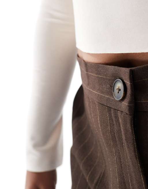 ASOS DESIGN Curve – Dopasowane czekoladowe spodnie dad z szerokimi nogawkami, 3 z 5