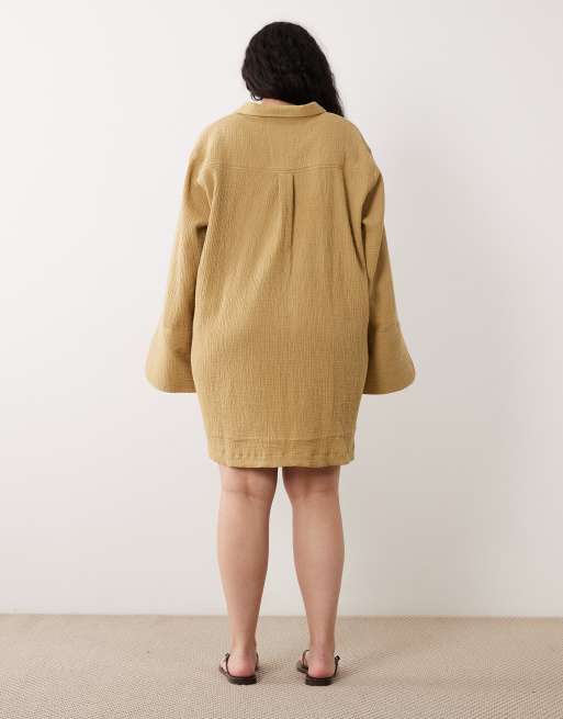ASOS DESIGN Curve double cloth mini shirt dress with wide cuffs and oversized pockets in toasted sage, 3 of 4