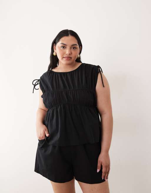 ASOS DESIGN Curve double layer playsuit with tie detail in black, 3 of 4