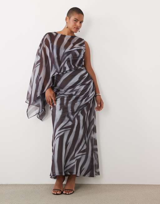 ASOS DESIGN Curve draped batwing asymmetric one sleeve maxi dress in zebra abstract stripe, 2 of 4