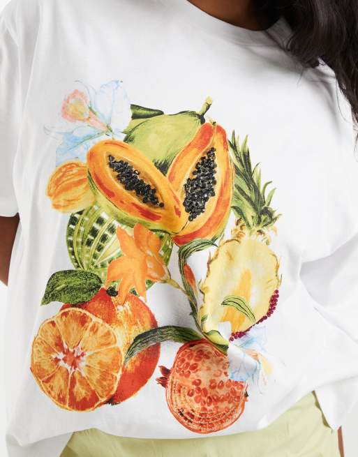 ASOS DESIGN Curve dropped shoulders t-shirt with beaded fruit graphic in white, 3 of 4