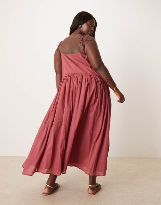 ASOS DESIGN Curve dropped waist maxi sundress in burgundy, 3 of 4