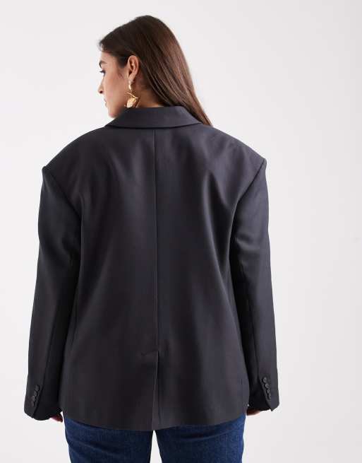 ASOS DESIGN Curve – Eleganter Oversize-Blazer aus Wollmix in Anthrazit mit betonter Schulterpartie, 4 von 4