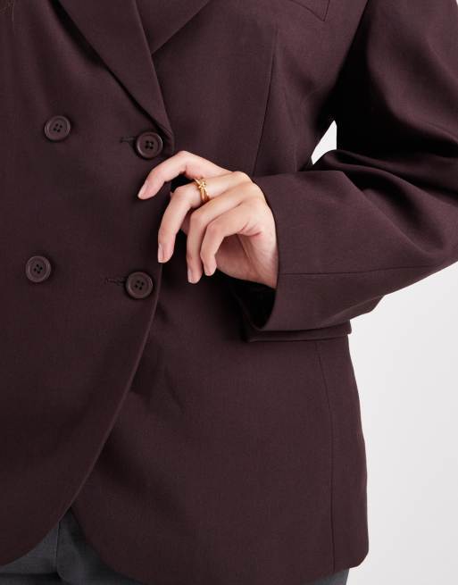 ASOS DESIGN Curve – Eleganter, zweireihiger Blazer in Bitterschokoladenbraun mit Cocoon-Ärmeln, 4 von 4
