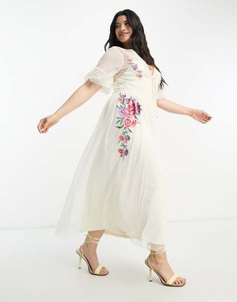 ASOS DESIGN Curve – Elfenbensvit broderad midiklänning i dobbyvävd mesh med korta ärmar - view 1