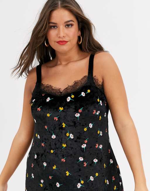 ASOS DESIGN Curve embroidered velvet midi slip dress with lace trim, 3 of 4