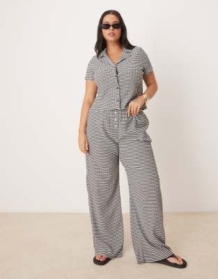 ASOS DESIGN Curve - Ensemble à carreaux vichy - Noir et blanc | ASOS