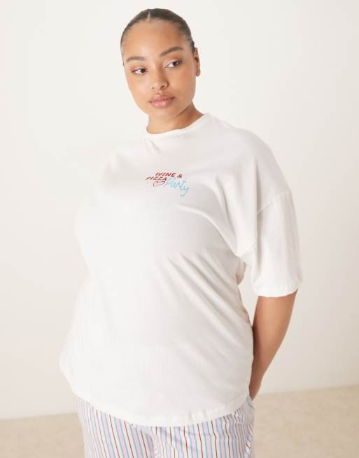 ASOS DESIGN Curve - Ensemble de pyjama avec t-shirt oversize motif pizza et vin et pantalon ample en jersey, 3 de 4